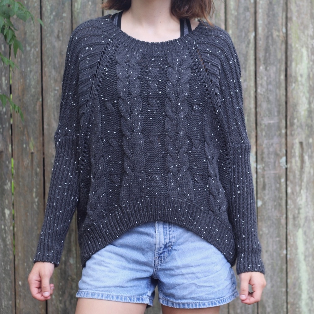 Chunky grey sweater